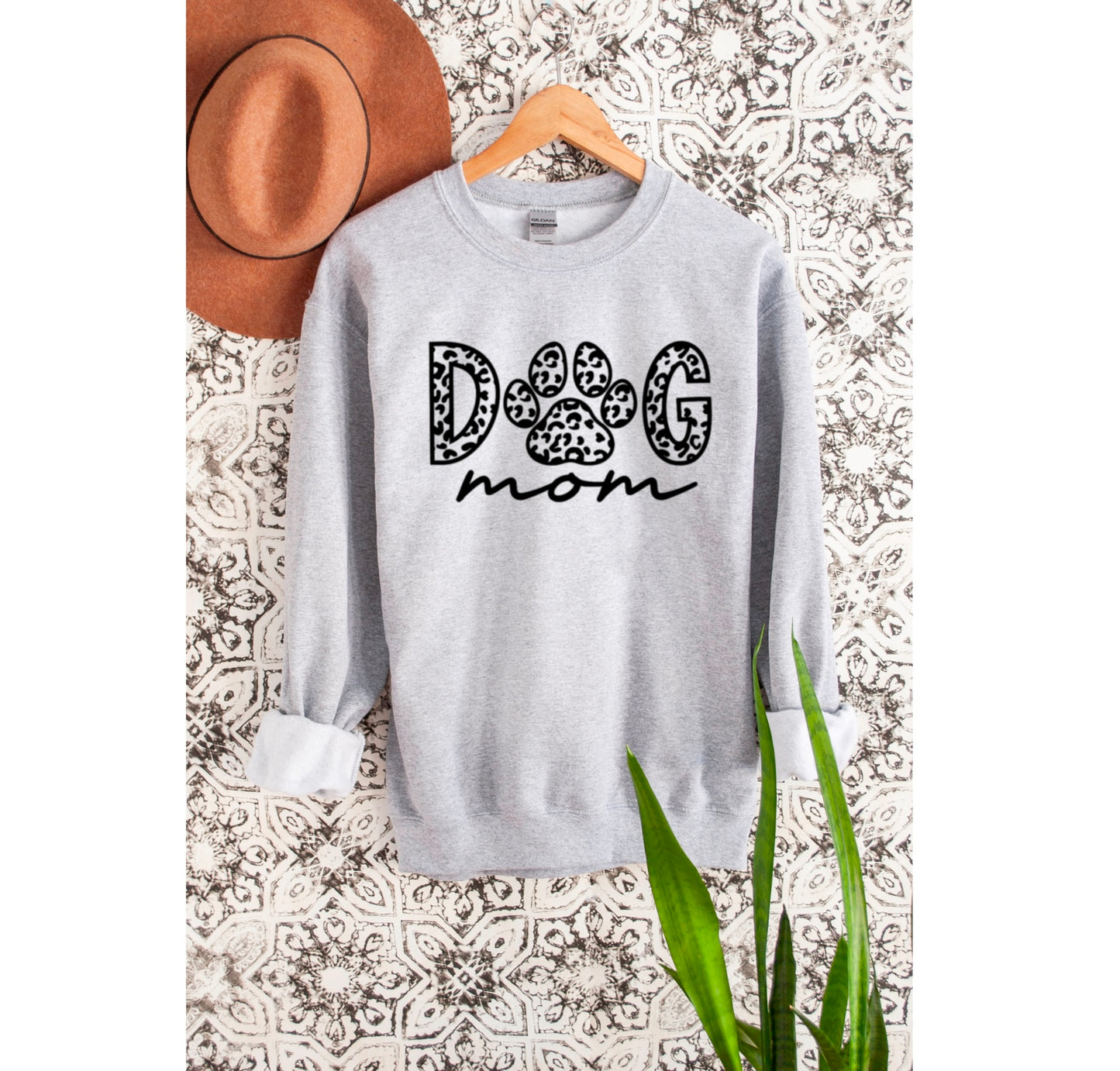 Dog Mom Leopard Print Super Soft Crewneck